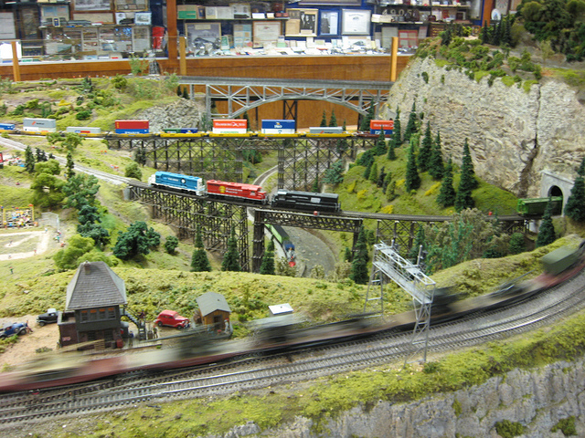 large model railway layouts